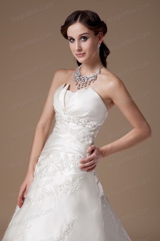 wholesale ivory a-line strapless court train satin appliques wedding dress