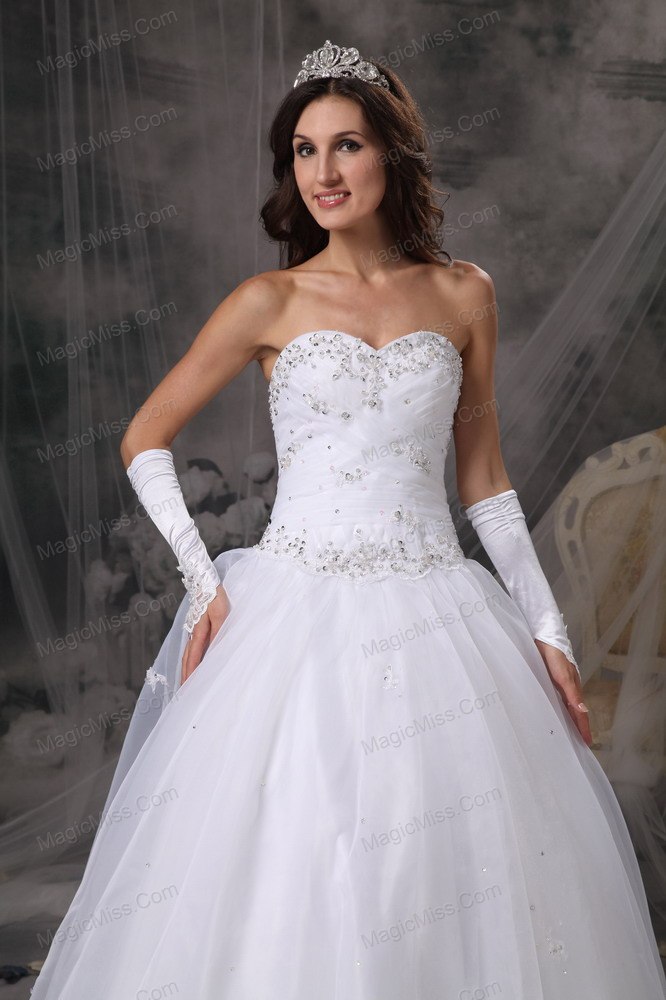 wholesale elegant a-line / princess sweetheart floor-length organza beading wedding dress