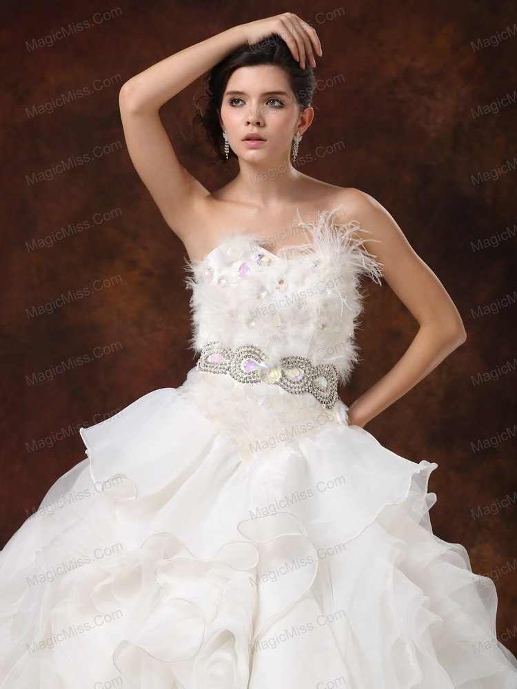wholesale beaded decorate bodice ruffled layers feather ball gown wedding dress for 2013 sweetheart chapel train
