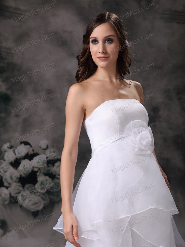 wholesale modest a-line strapless floor-length organza hand made flower wedding dress