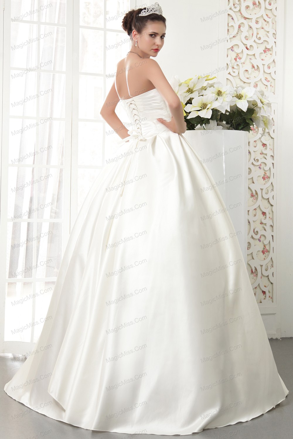 wholesale elegant a-line / princess sweetheart floor-length satin beading wedding dress