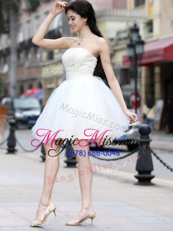 wholesale traditional sleeveless chiffon knee length lace up prom dresses in white for with beading