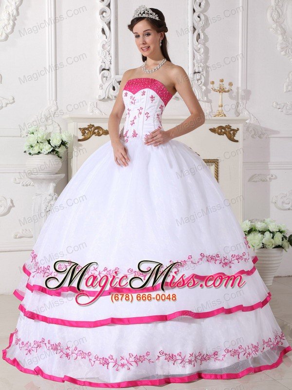 wholesale white and hot pink ball gown strapless floor-length organza beading and embroidery quinceanera dress