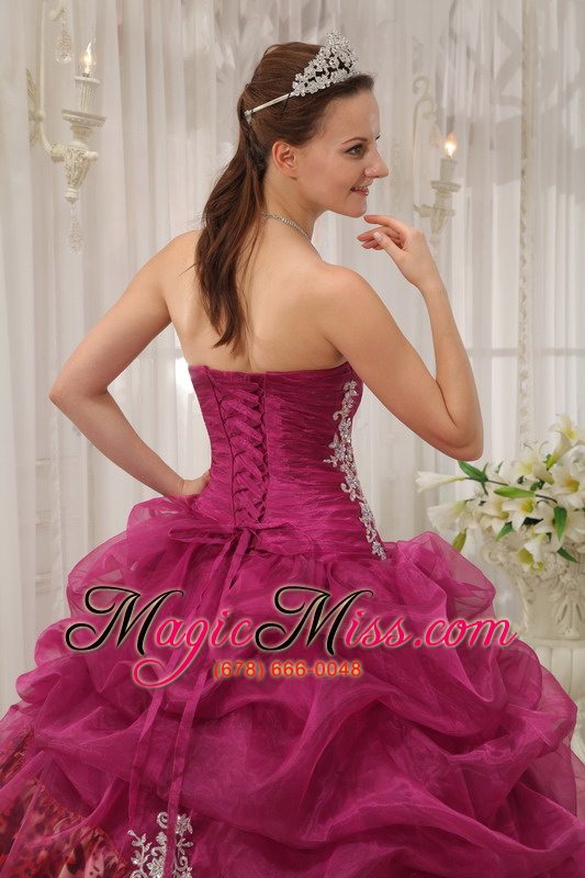 wholesale burgundy ball gown sweetheart floor-length organza and zebra or leopard appliques quinceanera dress