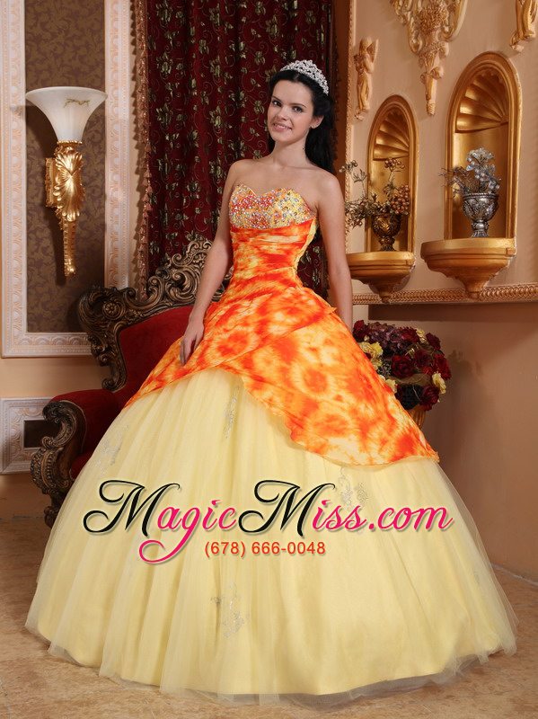 wholesale light yellow ball gown sweetheart floor-length tulle beading quinceanera dress