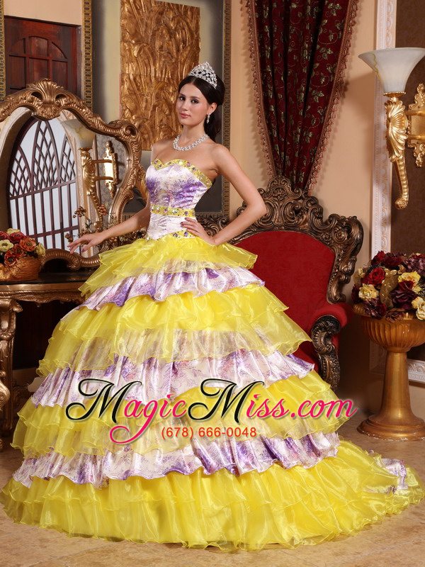 wholesale multi-color ball gown sweetheart floor-length organza beading and ruffles quinceanera dress