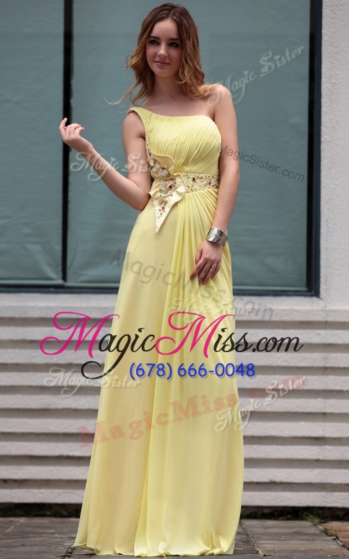 wholesale decent one shoulder sleeveless floor length beading side zipper prom dress with light yellow