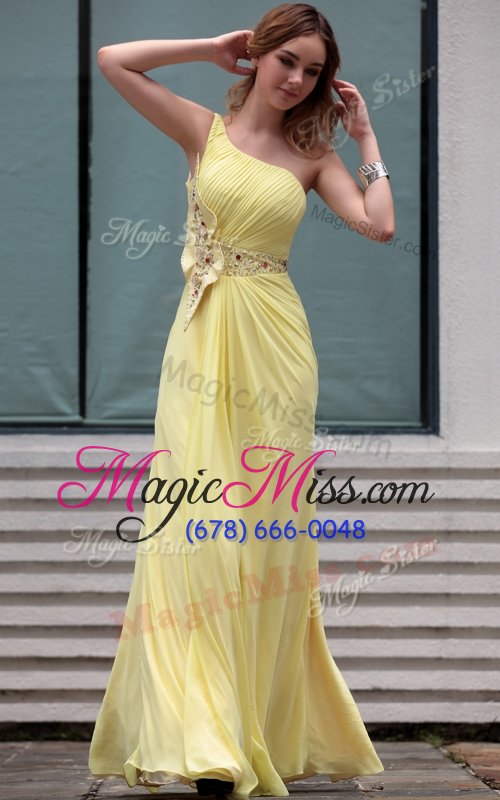 wholesale decent one shoulder sleeveless floor length beading side zipper prom dress with light yellow