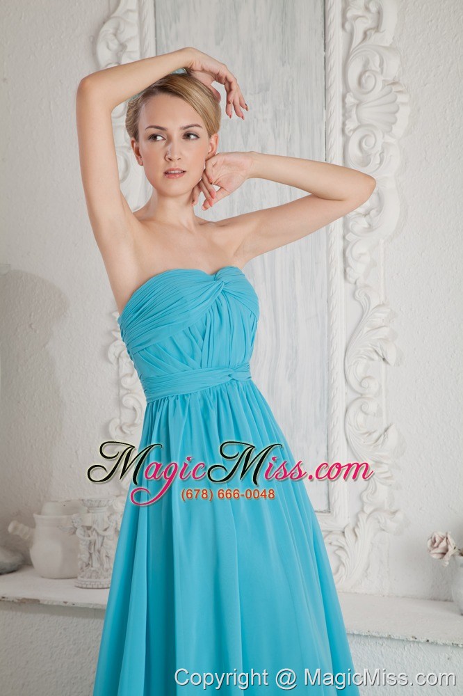 wholesale baby blue a-line sweetheart ruch prom dress court train chiffon