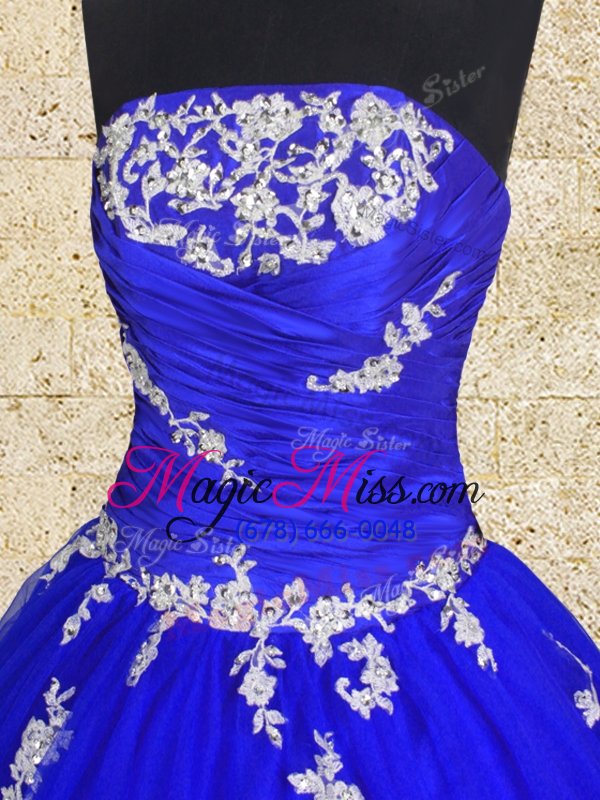 wholesale tulle strapless sleeveless lace up appliques and ruching 15th birthday dress in royal blue