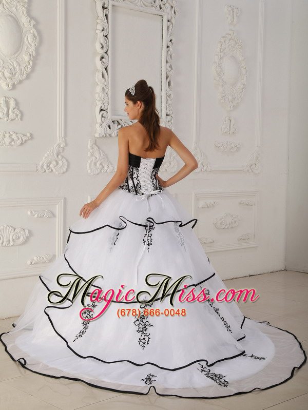 wholesale white ball gown sweetheart floor-length satin and organza quinceanera dress