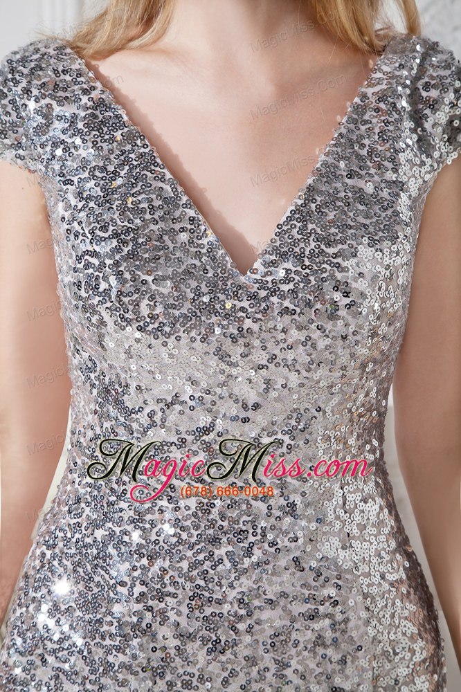 wholesale elegant sliver sequin homecoming dress column v-neck mini-length
