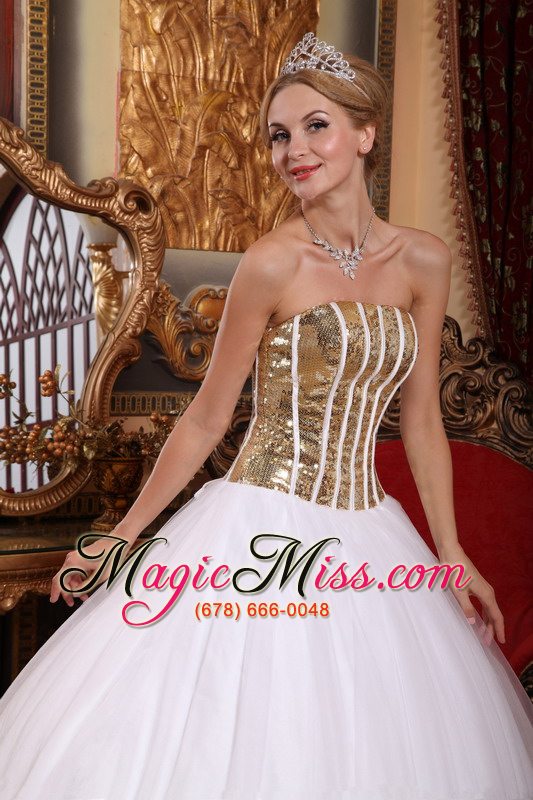 wholesale white ball gown strapless floor-length tulle squins quinceanera dress