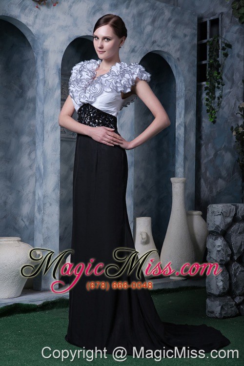 wholesale white and black column v-neck brush train chiffon hand made flower and beading prom dress