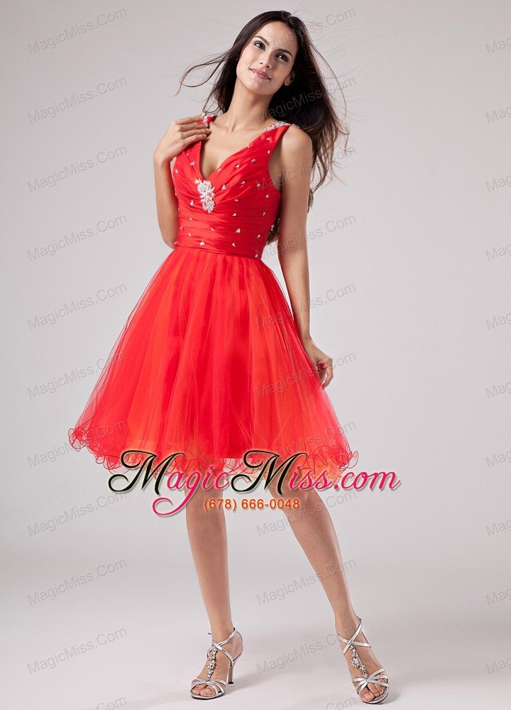 wholesale red v-neck sweet 2013 prom dress with beading and ruch organza