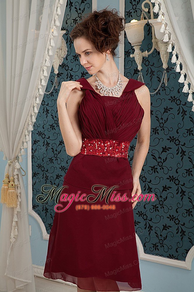 wholesale elegant burgundy mother of the bride dress column square chiffon beading knee-length