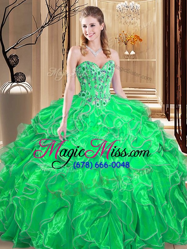 wholesale custom designed sleeveless embroidery and ruffles lace up quinceanera gowns