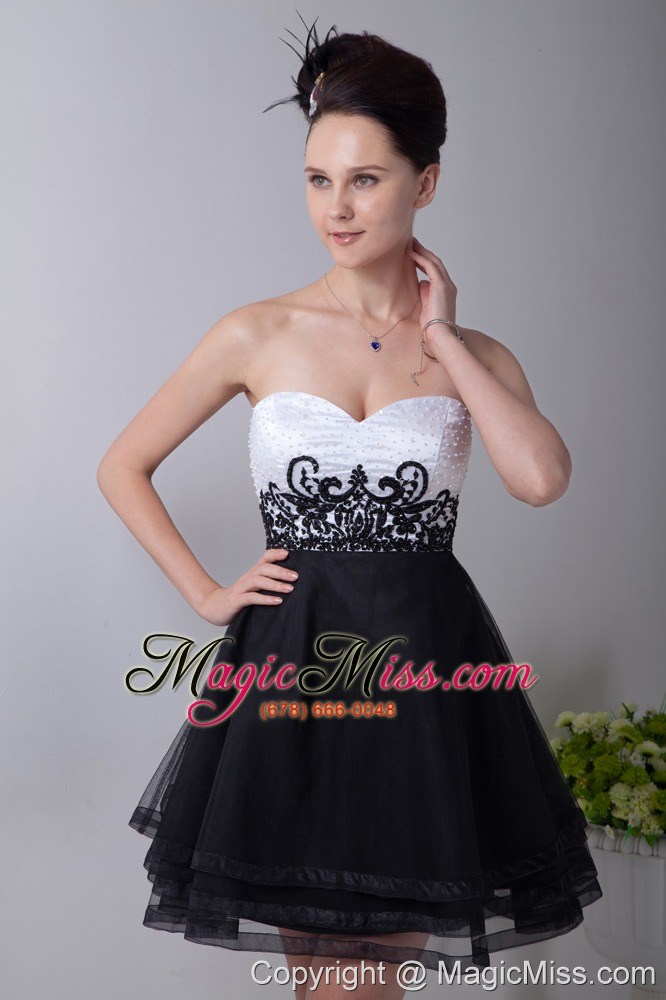 wholesale black and white a-line sweetheart mini-length organza appliques prom / homecoming dress