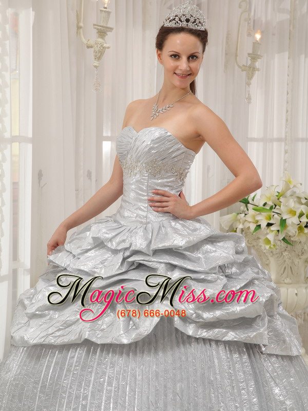 wholesale silver ball gown sweetheart floor-length appliques quinceanera dress
