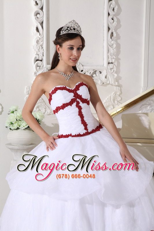 wholesale white and wine red ball gown sweetheart floor-length organza appliques quinceanera dress