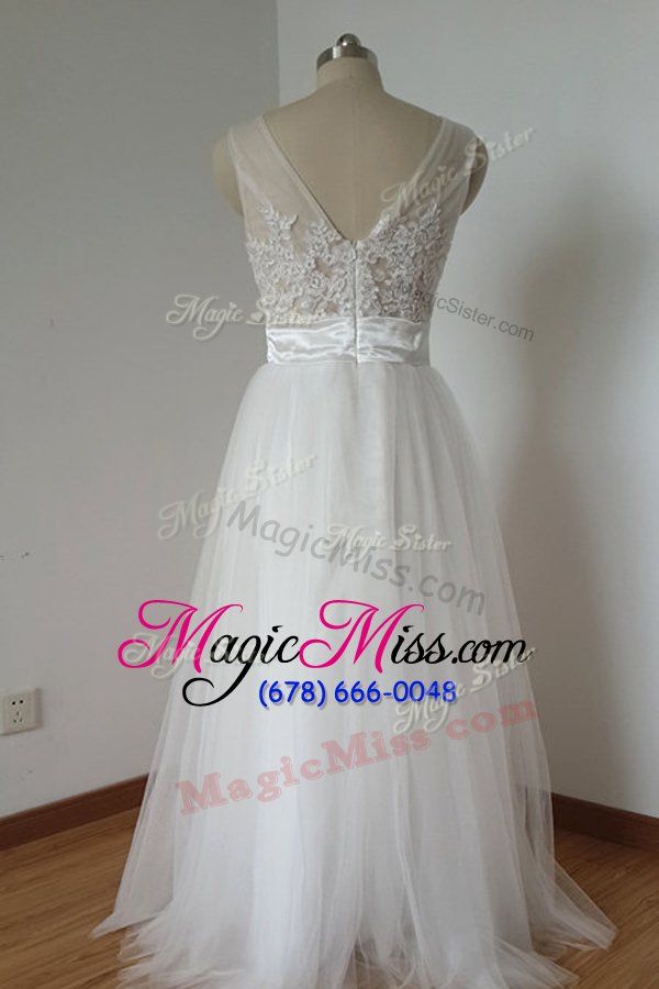 wholesale modest scoop sleeveless zipper military ball gowns white tulle