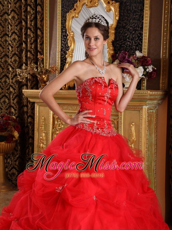 wholesale red ball gown strapless floor-length pick-ups tulle quinceanera dress
