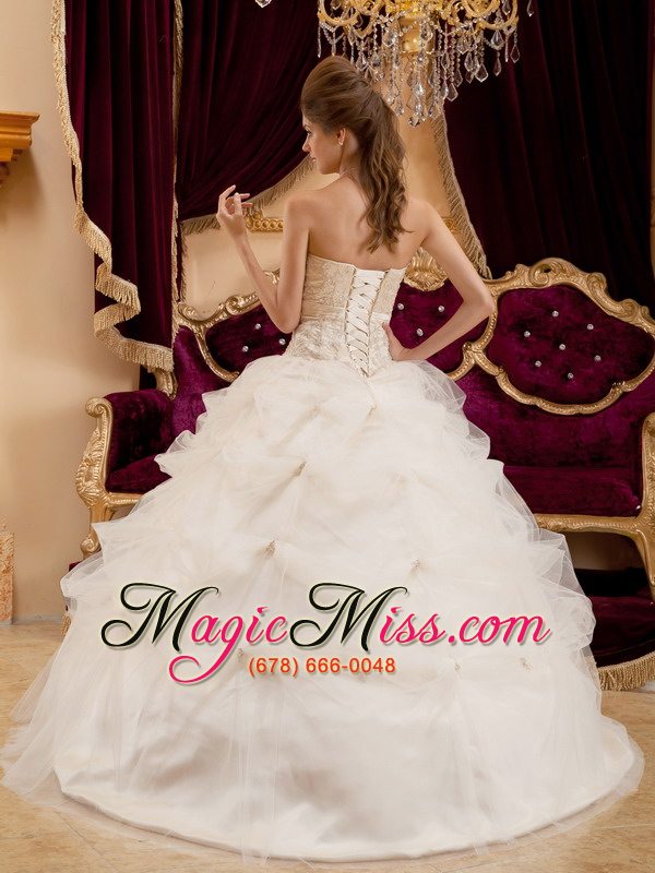 wholesale ivory ball gown sweetheart floor-length satin and organza embroidery quinceanera dress