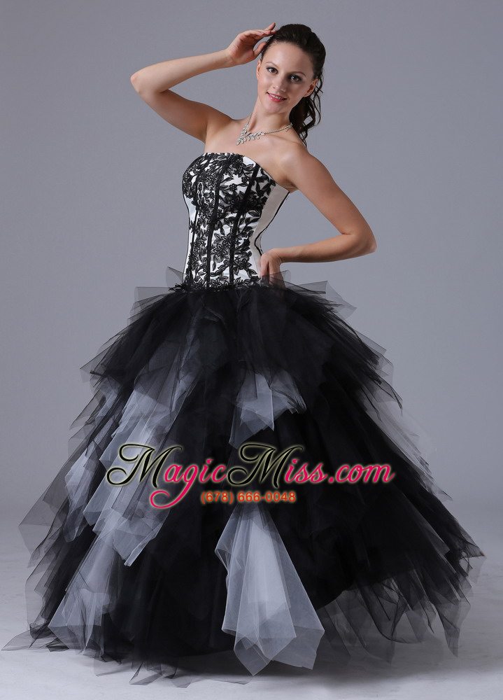 wholesale black and white romantic ball gown ruffles quinceanera dress with embroidery floor-length 2013