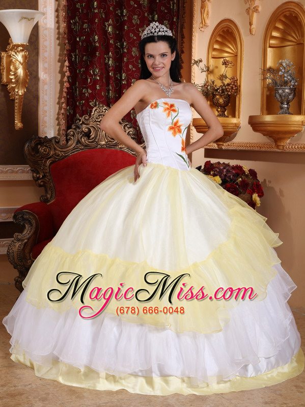 wholesale light yellow and white ball gown strapless floor-length organza embroidery quinceanera dress