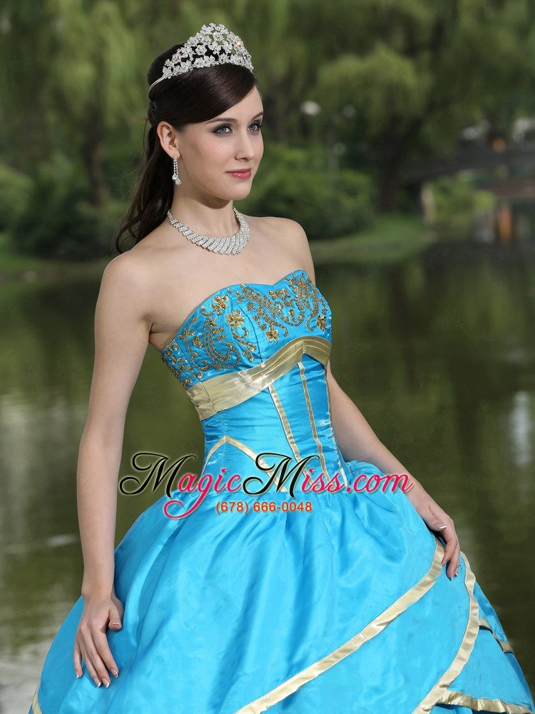 wholesale taffeta and satin embroidery blue 2013 quinceanera gowns designer