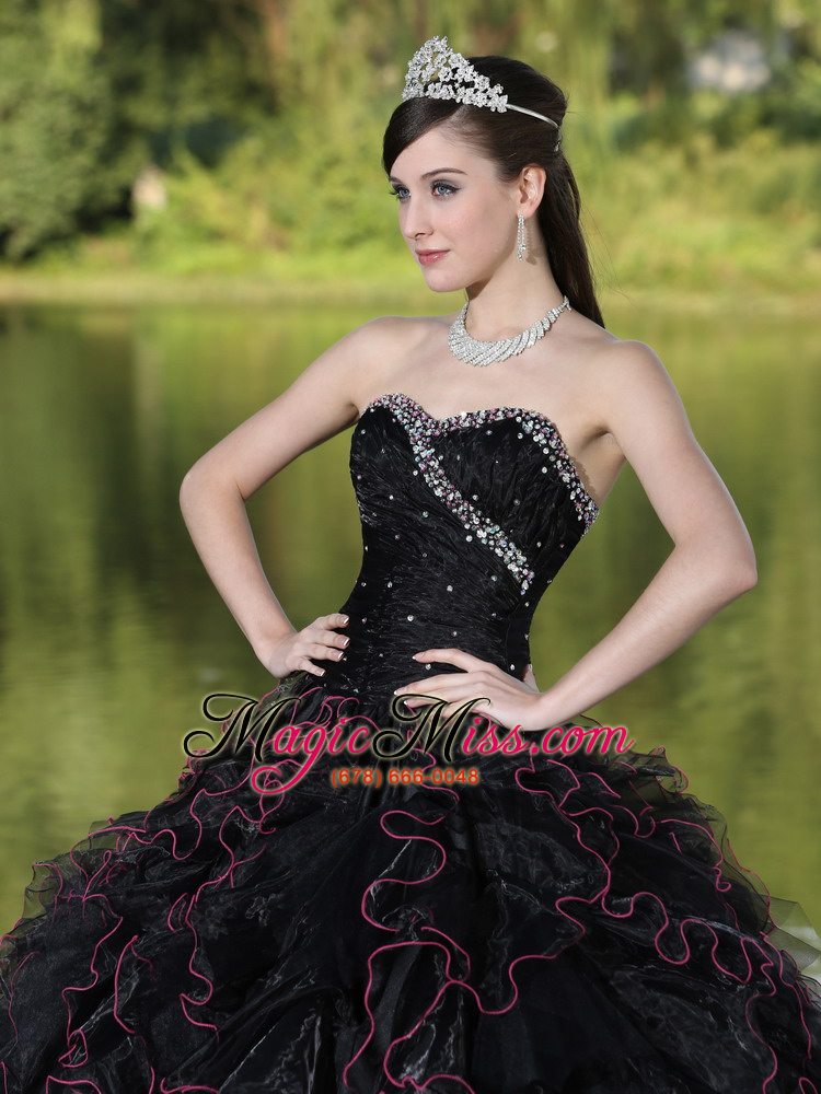 wholesale beaded decorate bodice sweetheart and black ball gown for 2013 quinceanera dress organza ruffles layered