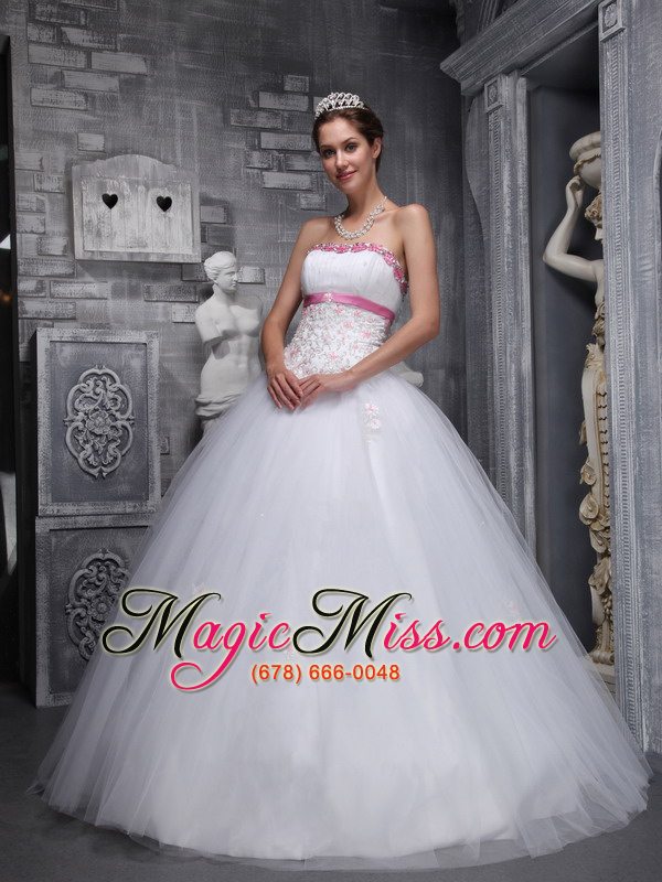 wholesale elegant ball gown strapless floor-length taffeta and tulle beading and appliques white quinceanera dress