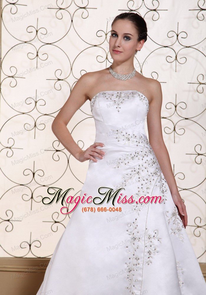 wholesale embroidery with beading on satin elegant a-line for 2013 wedding dress