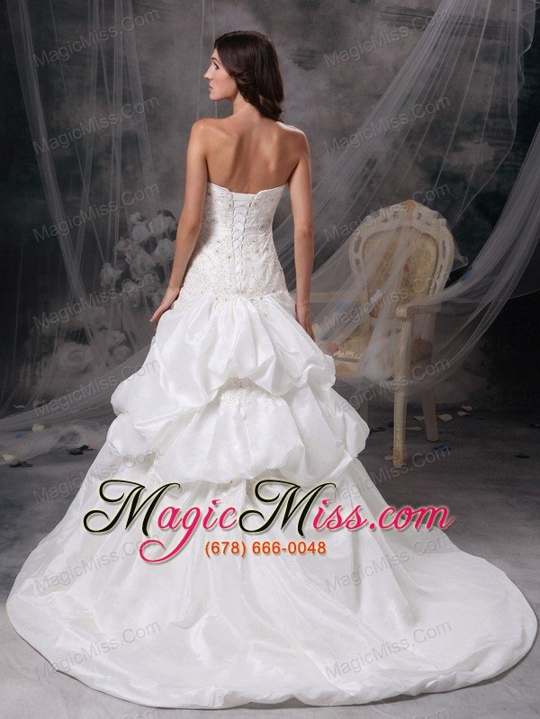 wholesale white a-line strapless court traintaffeta appliques and lace wedding dress