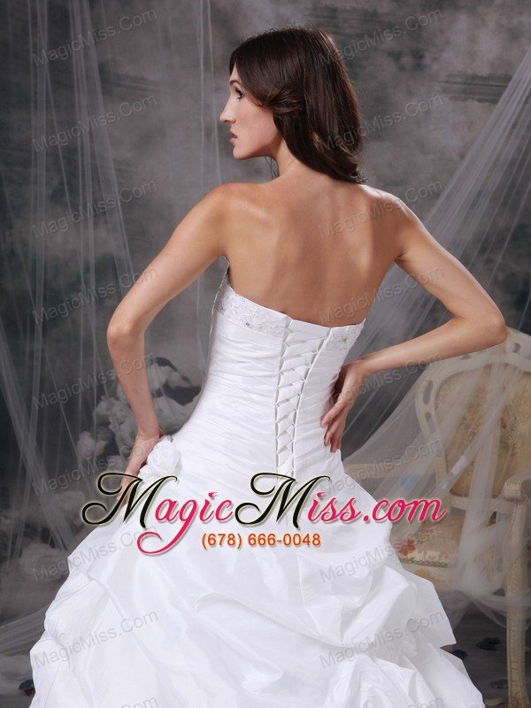 wholesale white a-line strapless court traintaffeta appliques and hand made flowers wedding dress