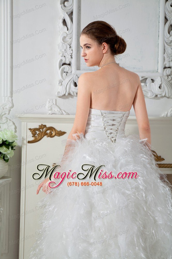 wholesale discount a-line sweetheart chapel train satin feather ruch and beading wedding dress