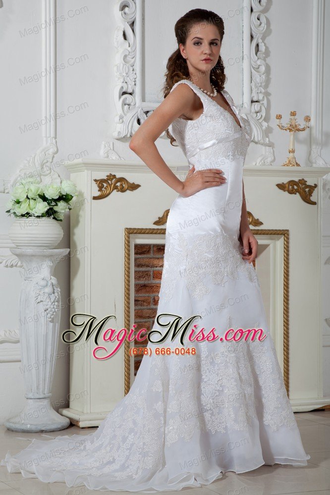 wholesale pretty column v-neck court train organza lace and appliques wedding dress