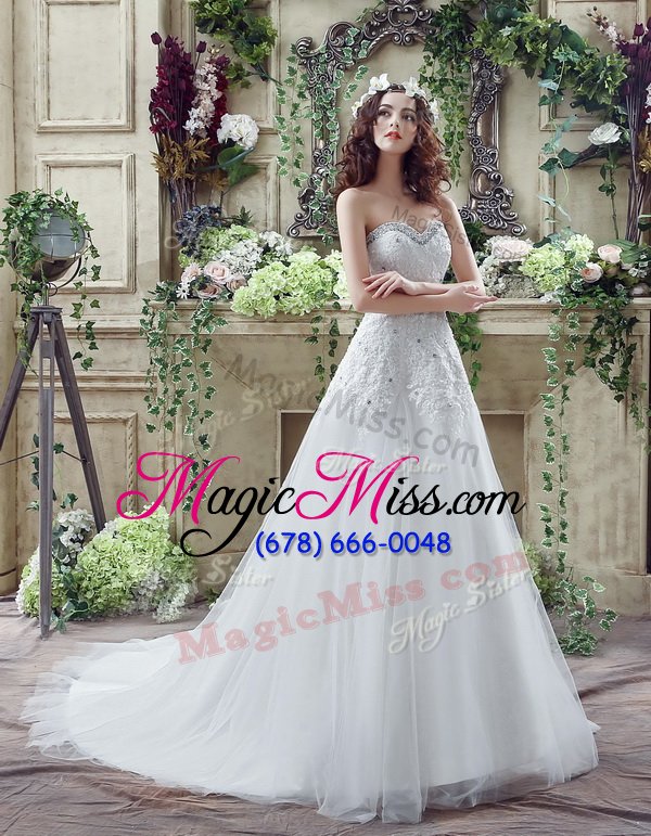 wholesale chic white a-line tulle and lace sweetheart sleeveless beading and lace and appliques lace up bridal gown court train