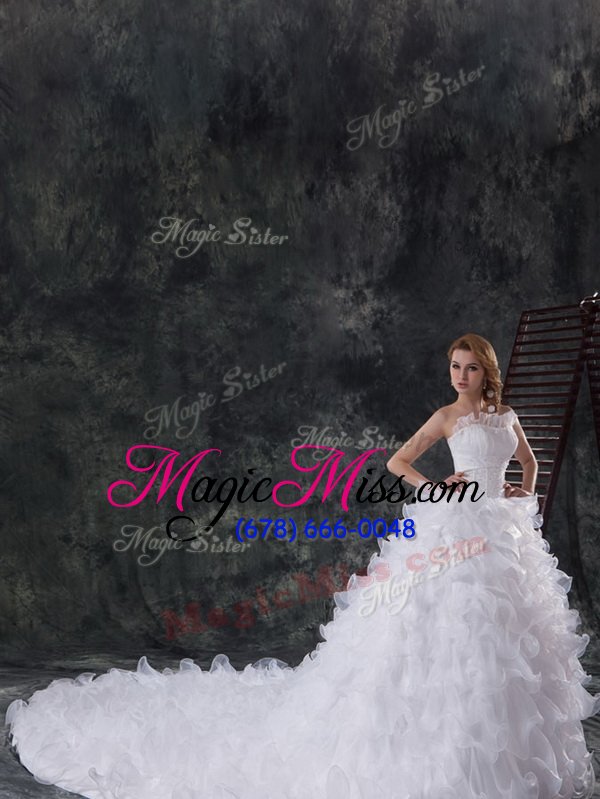 wholesale scoop sleeveless beading and ruffles lace up wedding gowns with white chapel train
