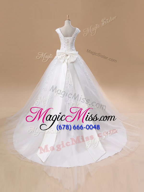 wholesale high quality v-neck sleeveless tulle wedding gowns beading and appliques and bowknot court train lace up