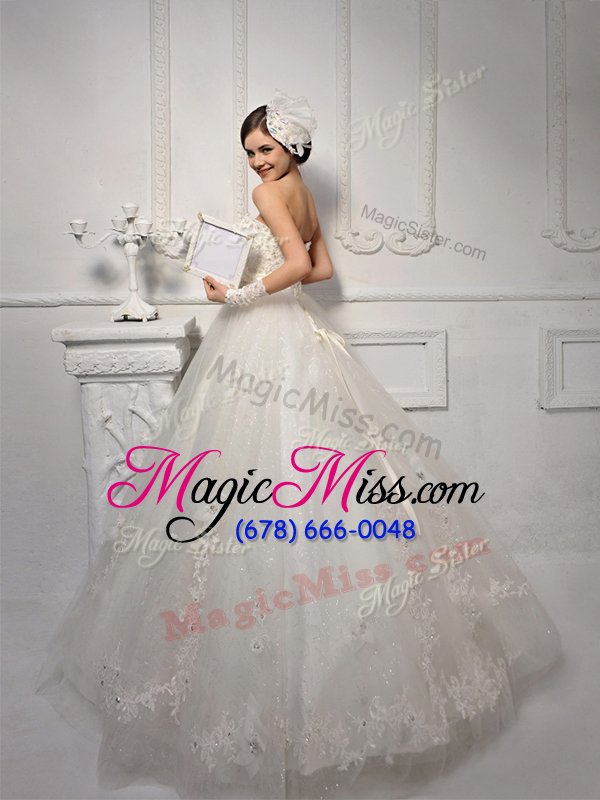 wholesale great white sleeveless tulle lace up wedding dress for wedding party