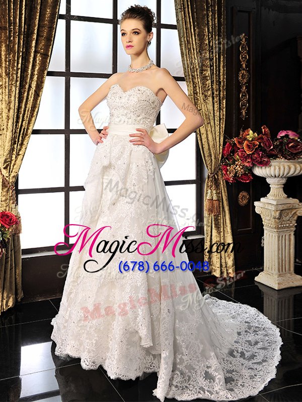 wholesale luxurious sleeveless brush train beading and lace and bowknot lace up bridal gown