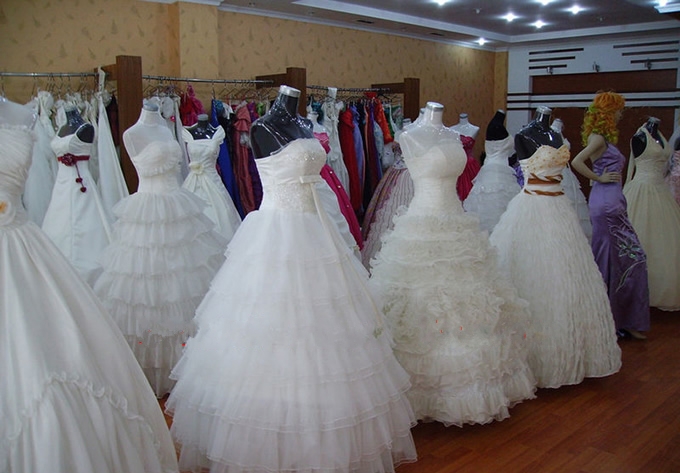 local quinceanera dress and formal dress store